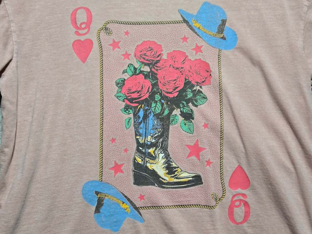 Vintage Style Western Cowboy Boot and Roses Queen of Hearts T-Shirt
